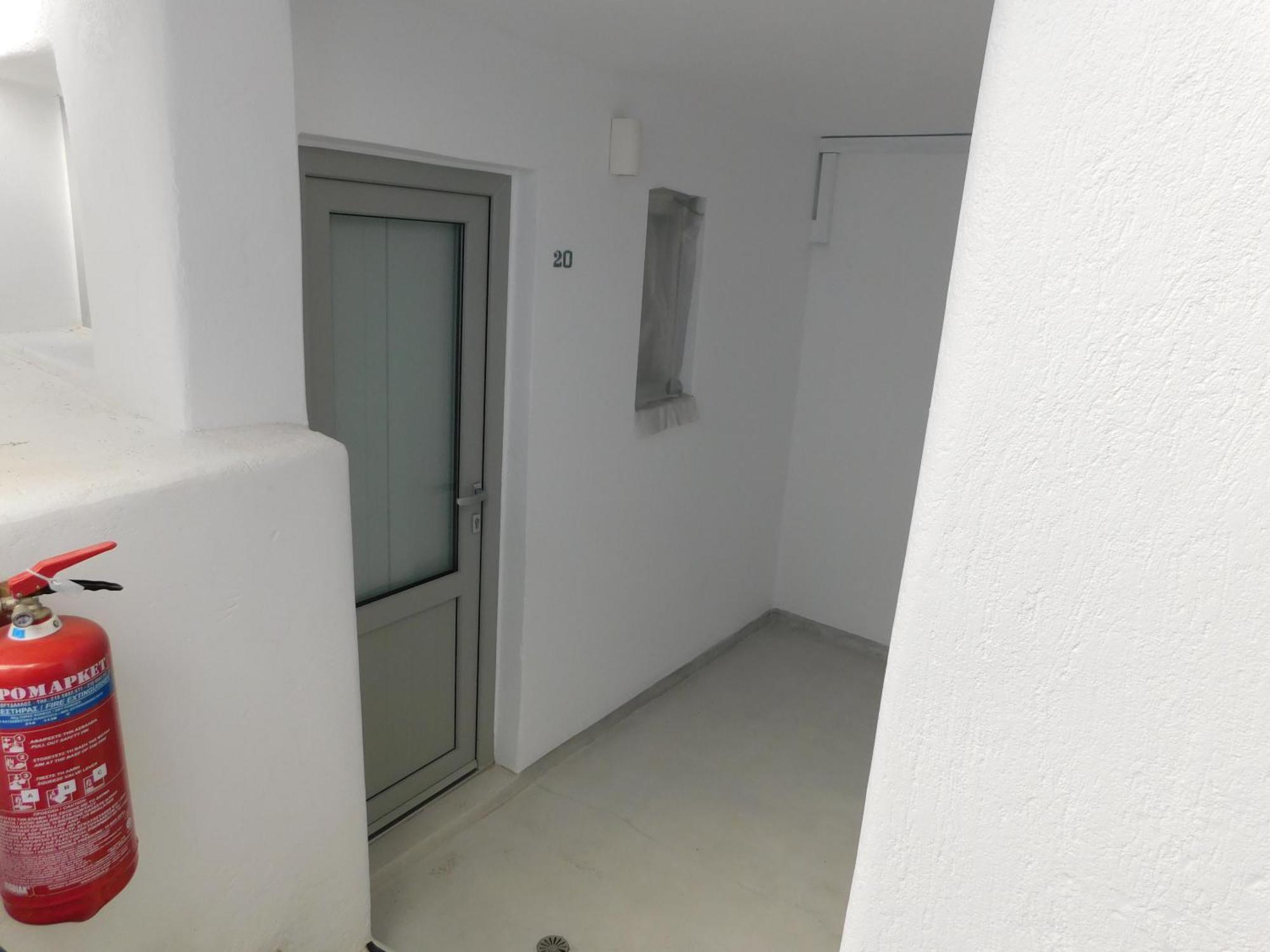 Fira Unique Rooms Eksteriør bilde