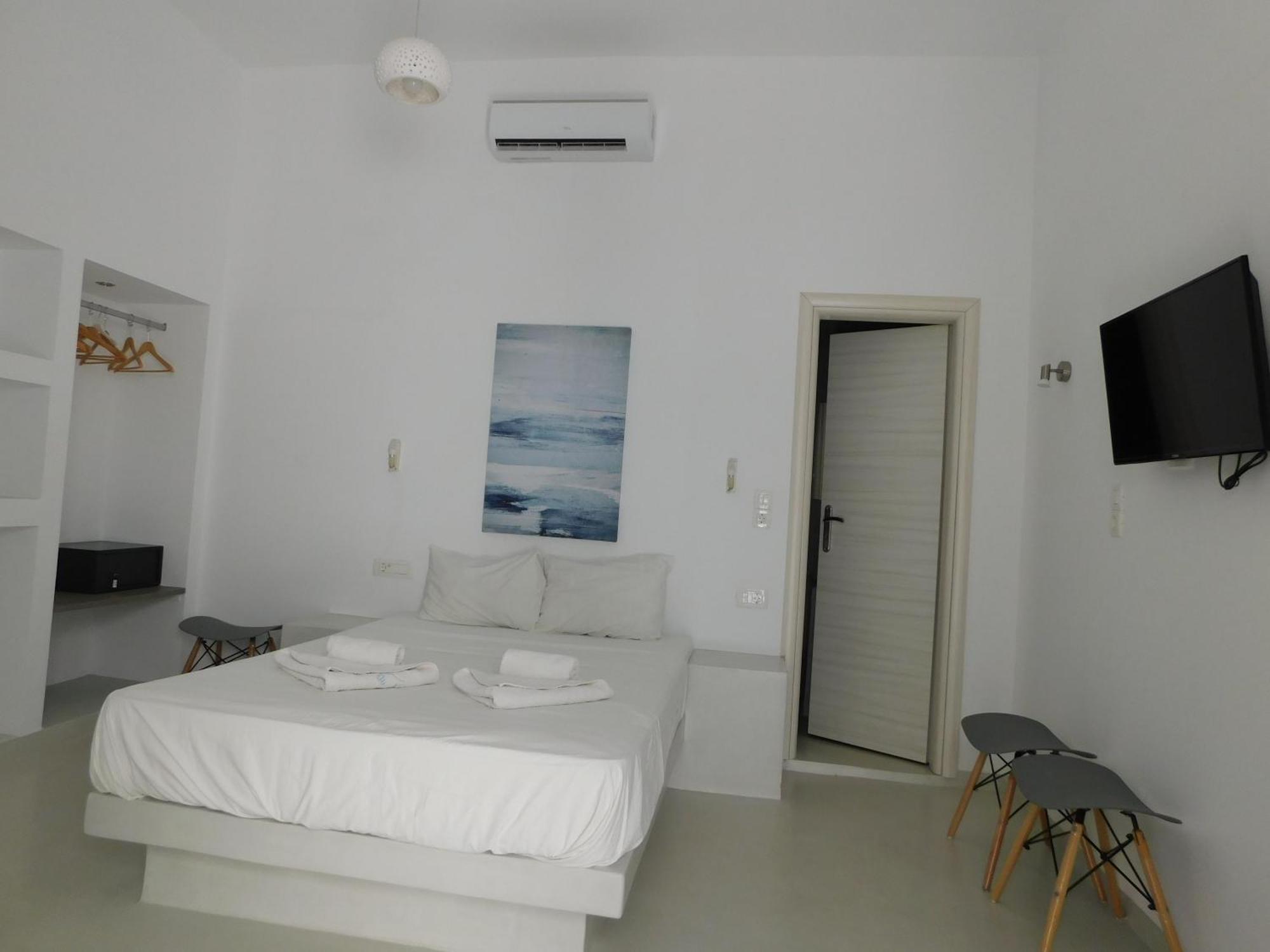 Fira Unique Rooms Eksteriør bilde